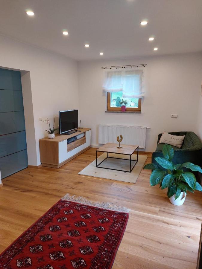 80m² Apartment *